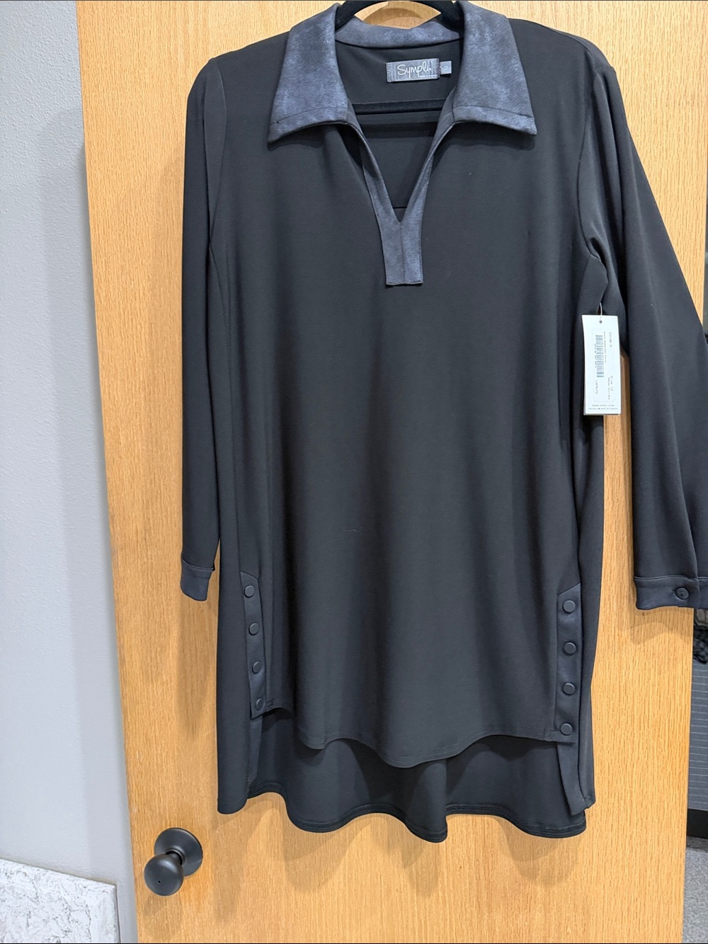 Black Sympli Tunic